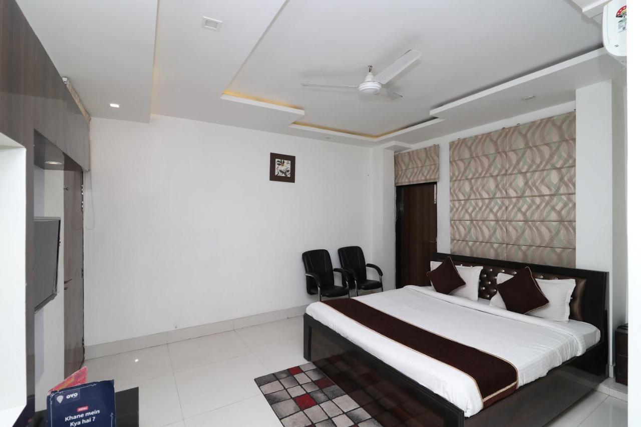 Oyo 8837 Hotel Surya Galaxy Kanpur Exterior foto